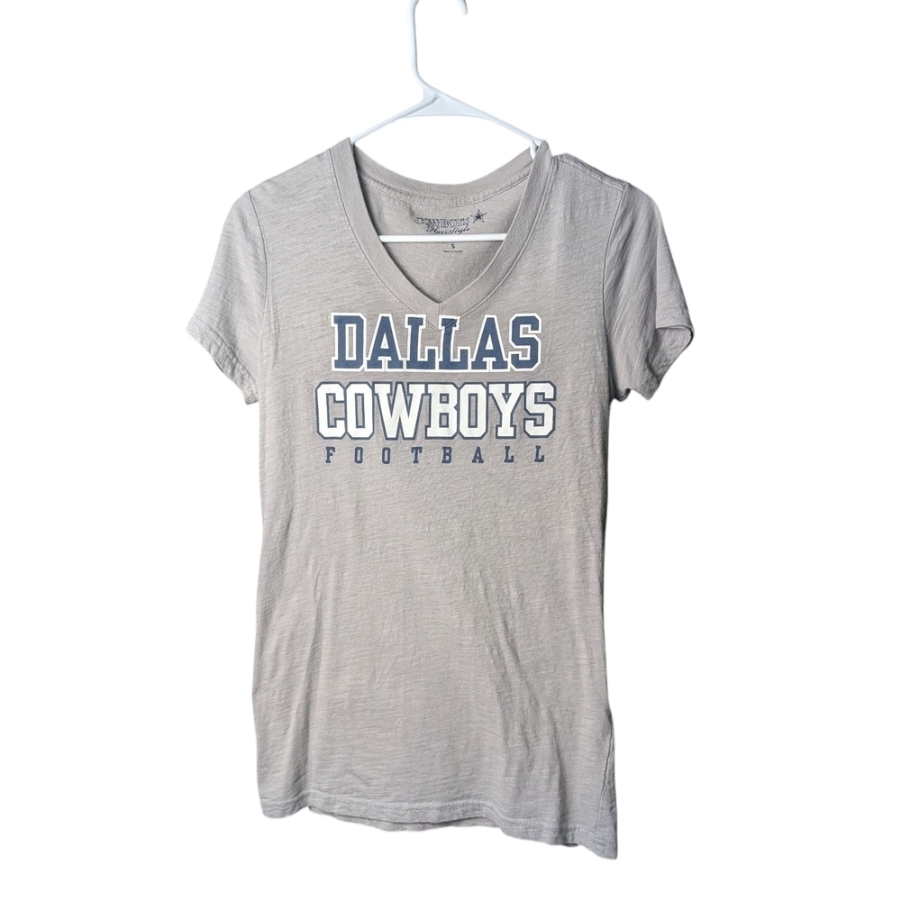 Dallas Cowboys Her Style Women's Gray Short Sleeve V Neck Tee NFL Blue Team Logo